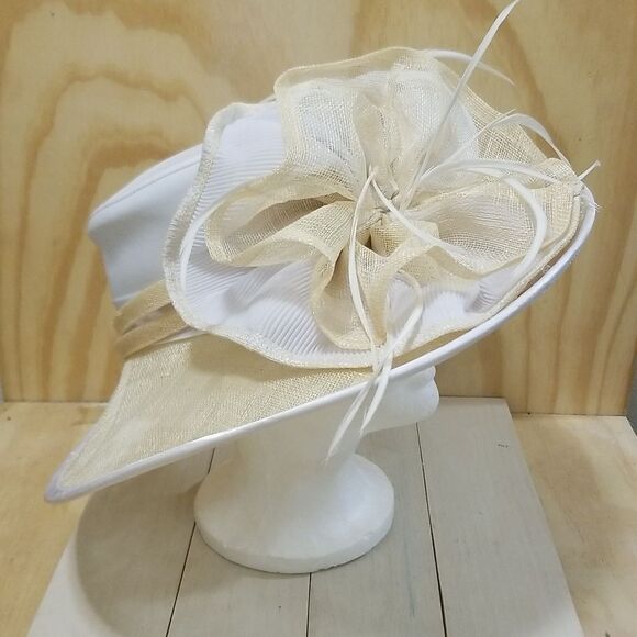 Elegant White and Cream Women's Hat By Aussie Austine Medium/Large - Picture 2 of 8